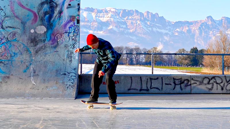 What Is A 360 Flip In Skateboarding? - A Deep Dive Into Skateboarding's ...