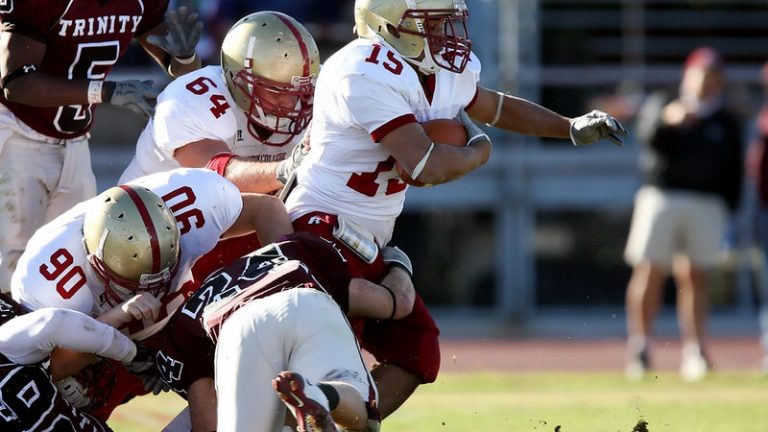 Nose Tackle Vs Nose Guard - Metro League