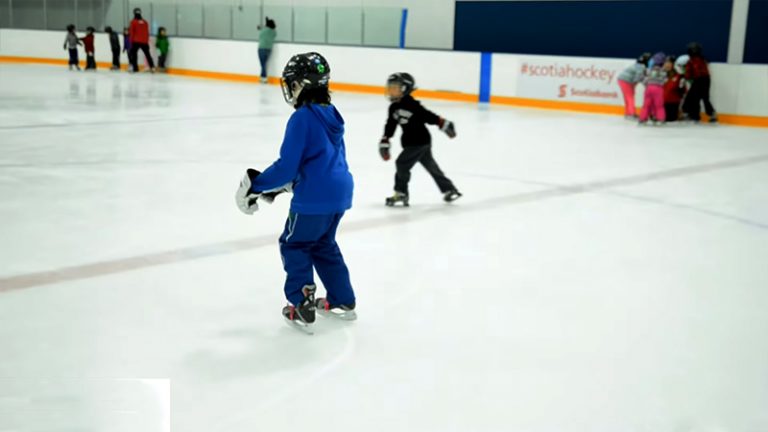 what-age-to-start-ice-skating-metro-league