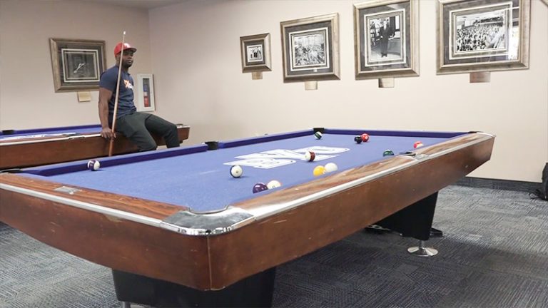 did-pool-tables-always-have-pockets-metro-league