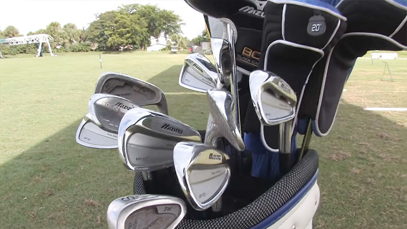 how to arrange golf clubs in bag