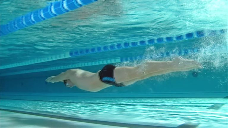 Does Swimming Breaststroke Tone Your Body? - Metro League