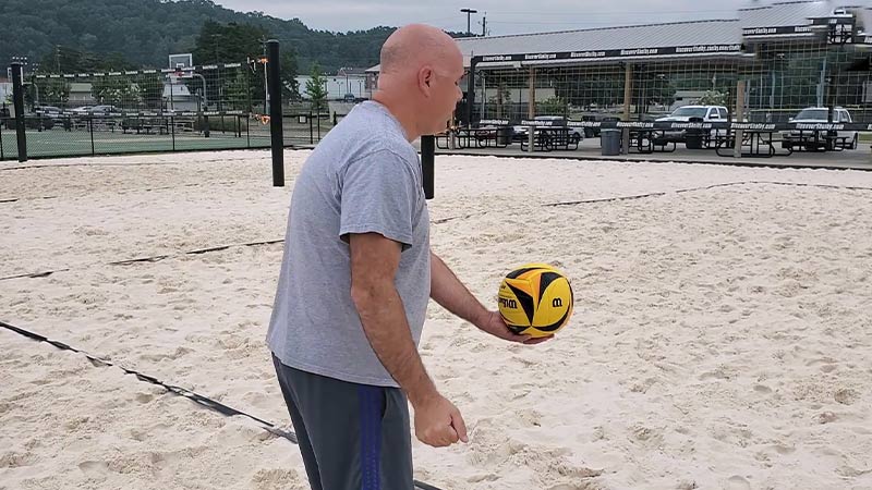 Underhand-Serves-In-Volleyball