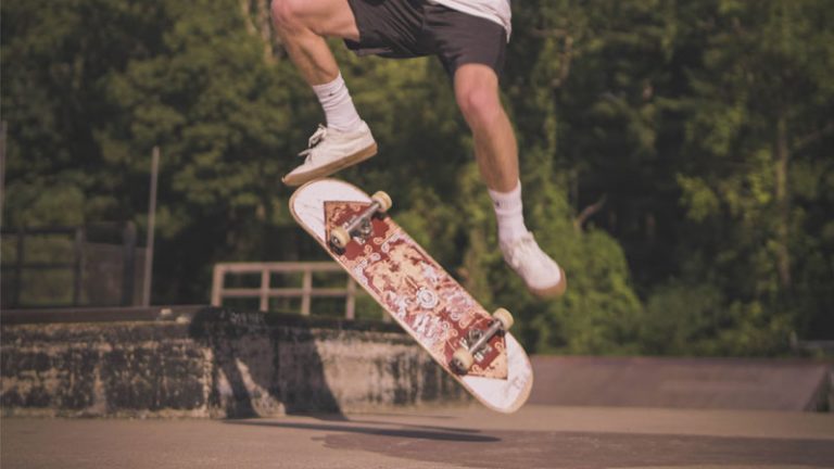 Are Wider Skateboards Easier To Flip - Metro League