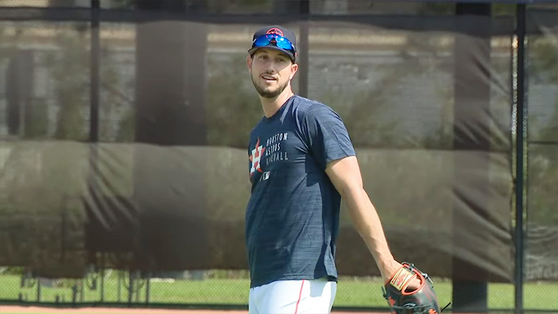 Houston Astros on X: Kyle Tucker has won his first-career Gold Glove. 🤩   / X