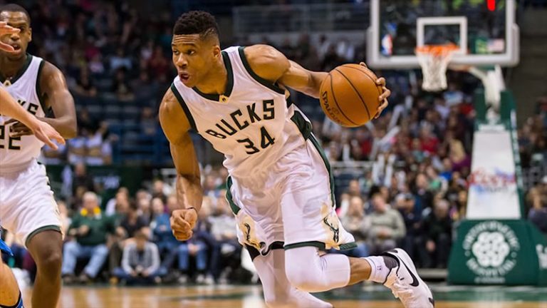 What Is Giannis Antetokounmpo Signature Move Metro League 2704