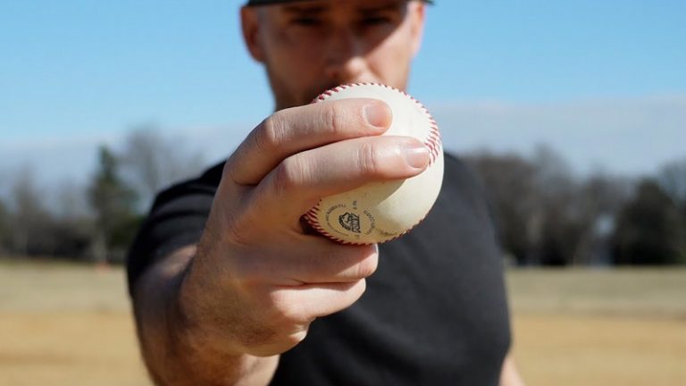 how-to-throw-a-screwball-pitch-metro-league