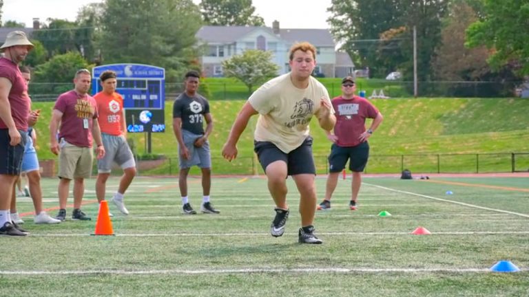 Unlocking the Gridiron: Offensive Lineman Positions - Metro League